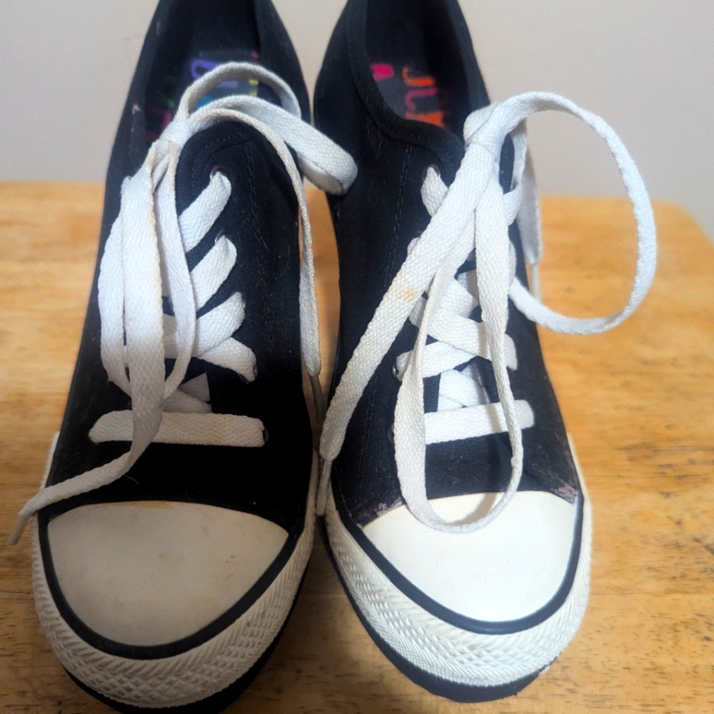 Rock Candy platform wedge converse style sneaker - black and white, size 7